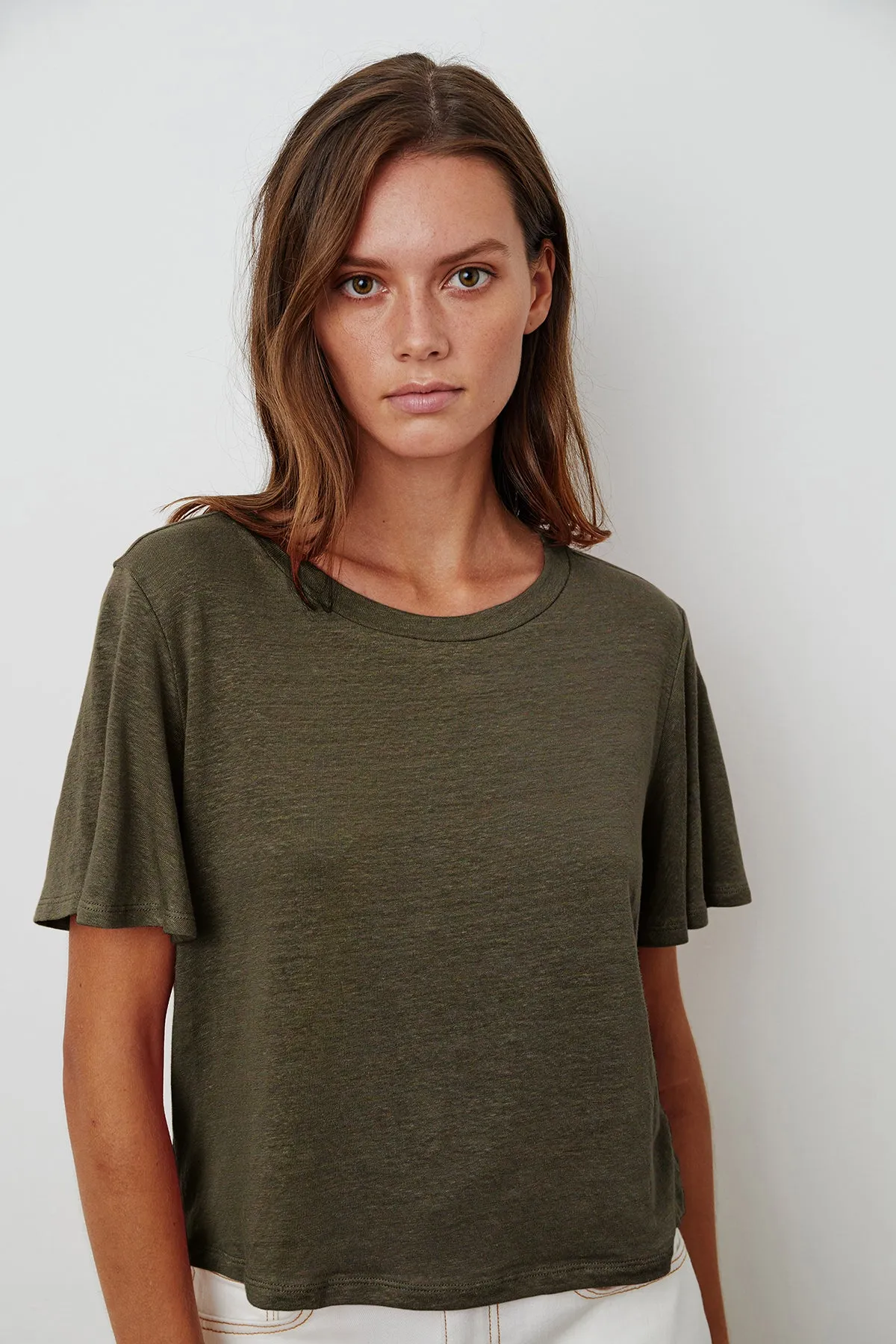 ANNALISE LINEN KNIT TEE Sleek Performance Circular Knit Design