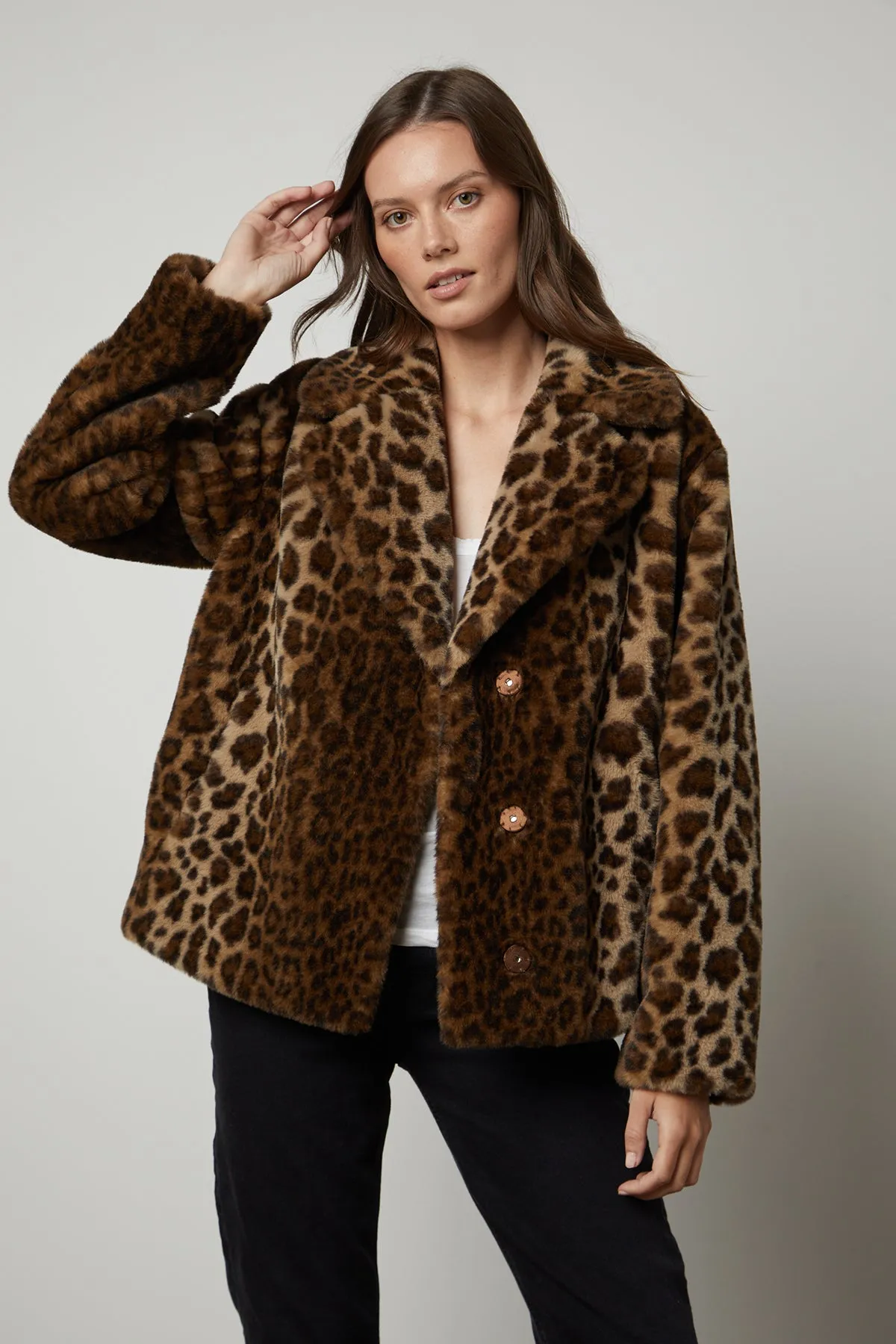 AMANI LEOPARD LUX FAUX FUR JACKET Effortless Travel Wear Sustainable Material