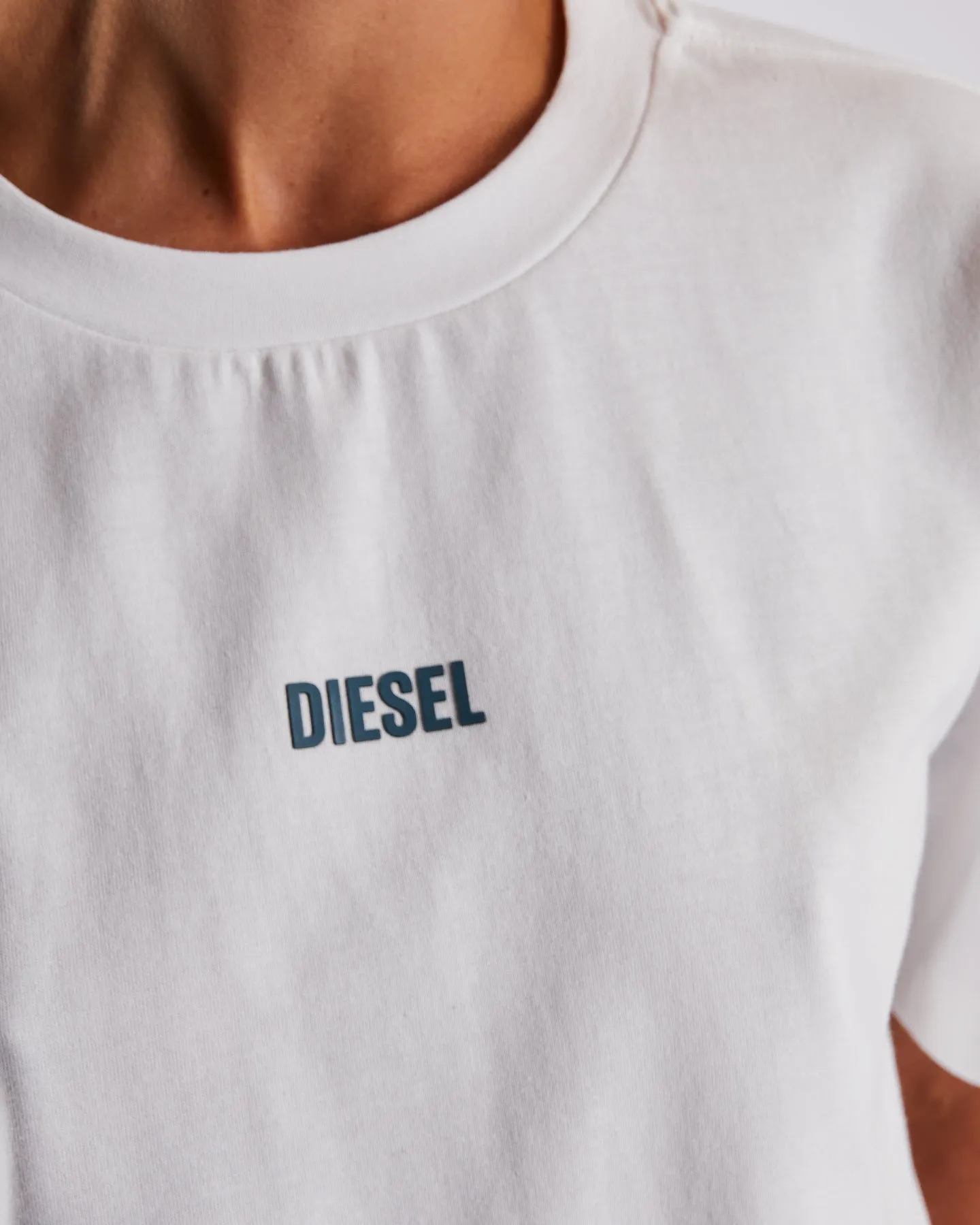 Chic Wearable Summer Essential Amari Tee Cloud White