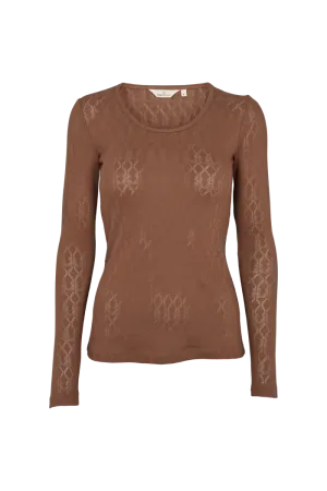 Ana T-shirt - Carafe Perfect for Any Outfit