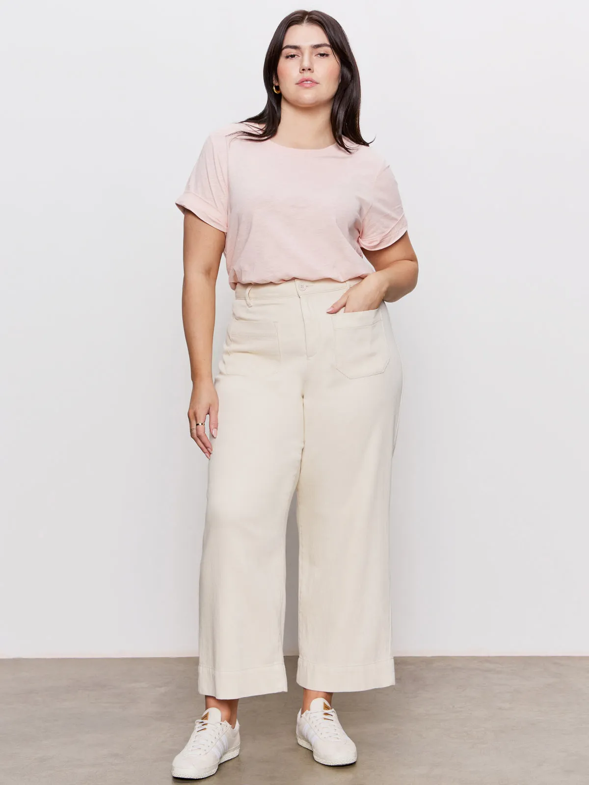 Hygienic Coating Soft Marine Wide Leg Standard Rise Crop Pant Macrame Extended Sizing