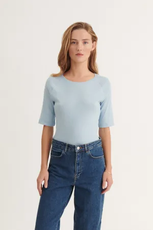 Comfy Vibes Comfort and Fit Arense Tee - Cashmere Blue