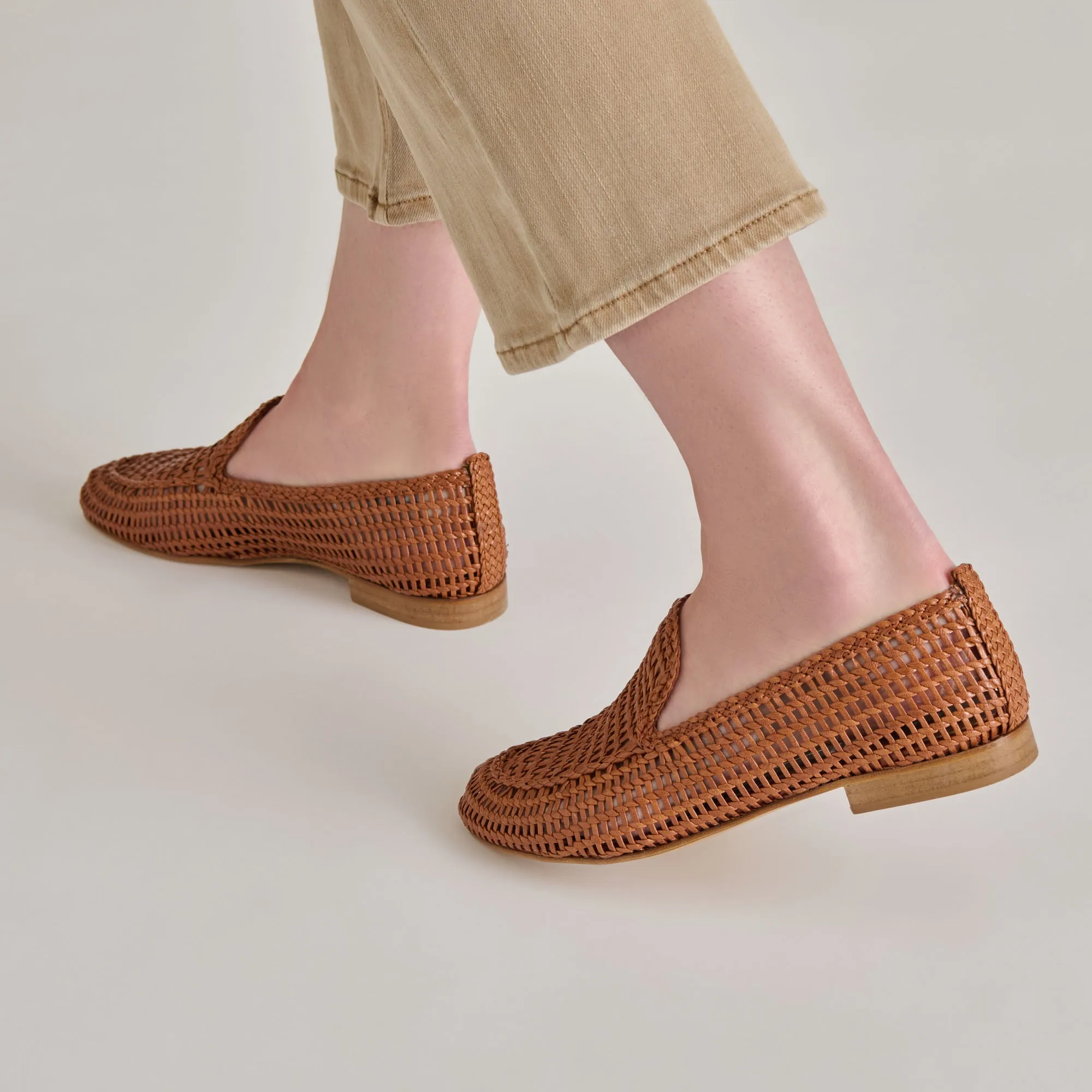 ARMOND FLATS COGNAC WOVEN LEATHER Lesson Step