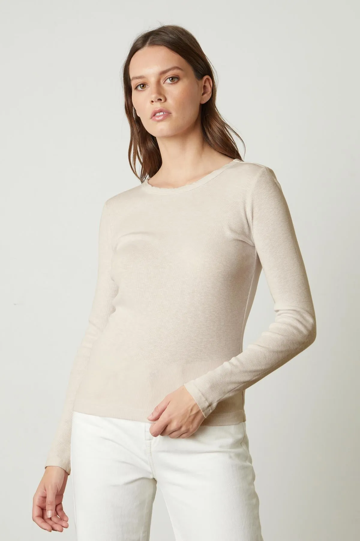 BAYLER RIBBED SCOOP NECK TEE semi-formal style Sporty Vibe