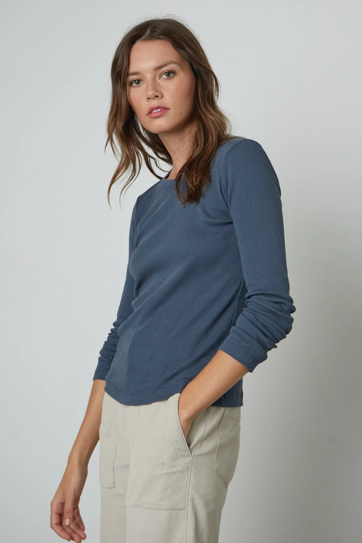 Relaxed Smart BAYLER RIBBED SCOOP NECK TEE