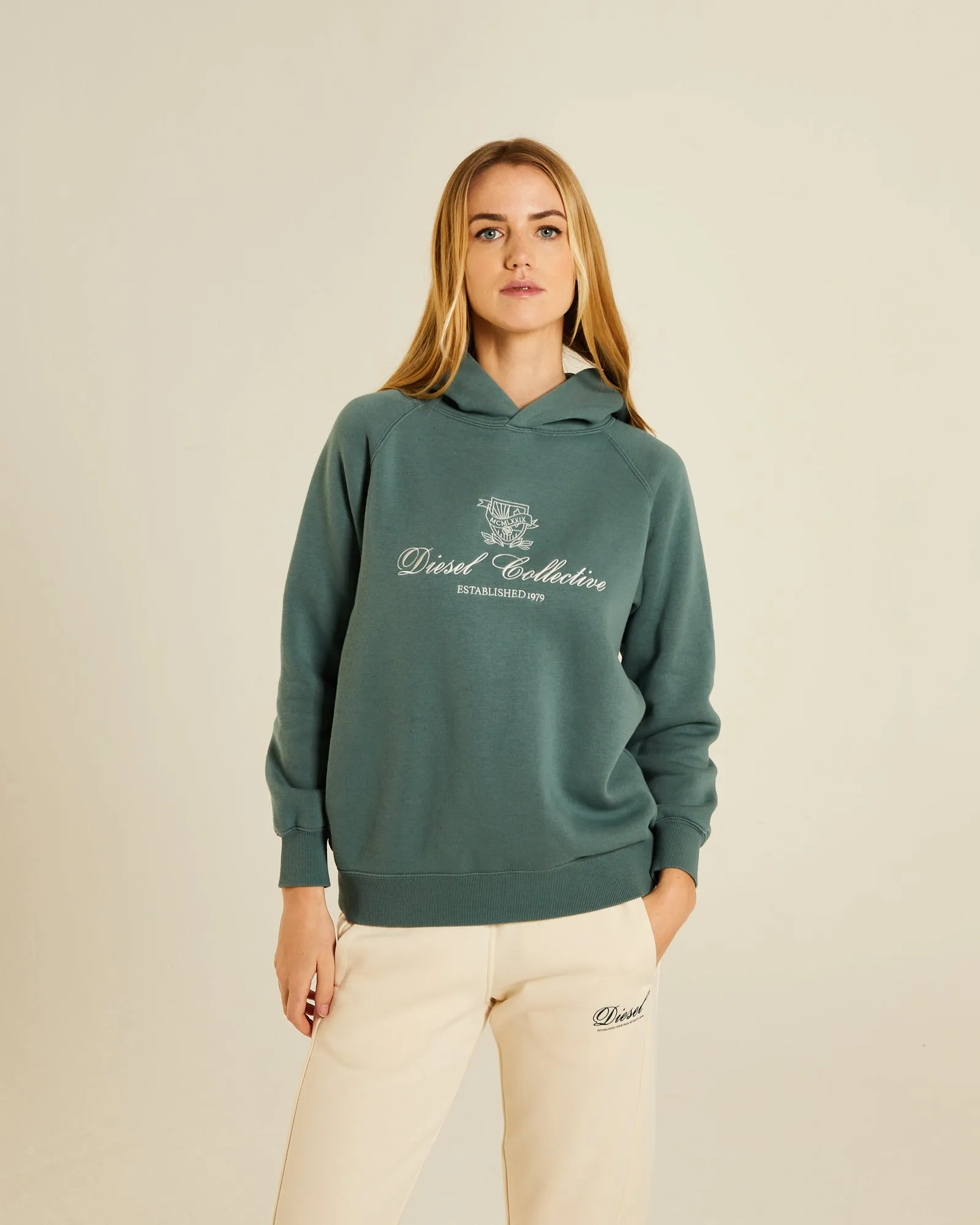 appropriate for sports Daily Fit Bella Hood Green Trail