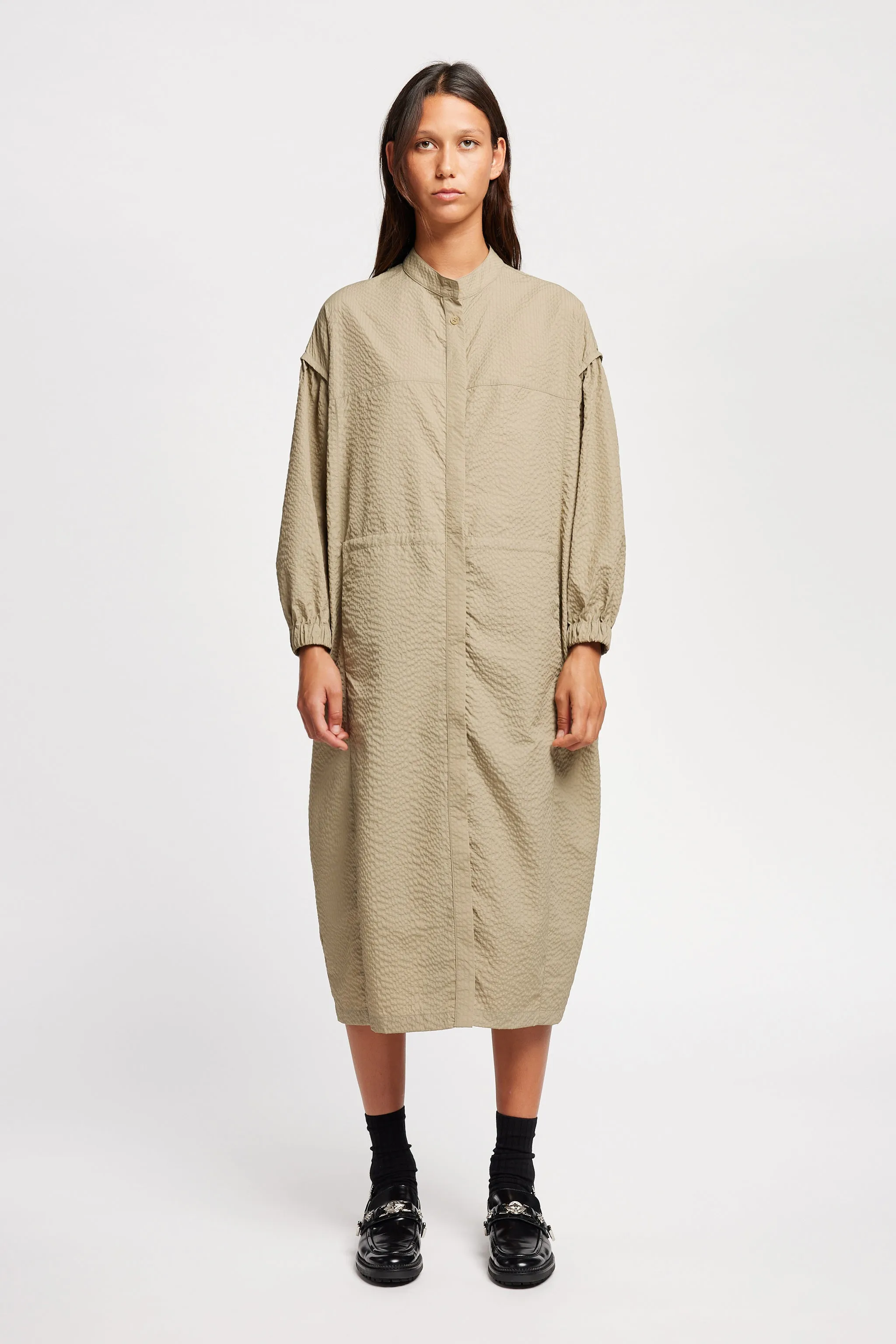 Parapet Dress Stone Monochrome Mood