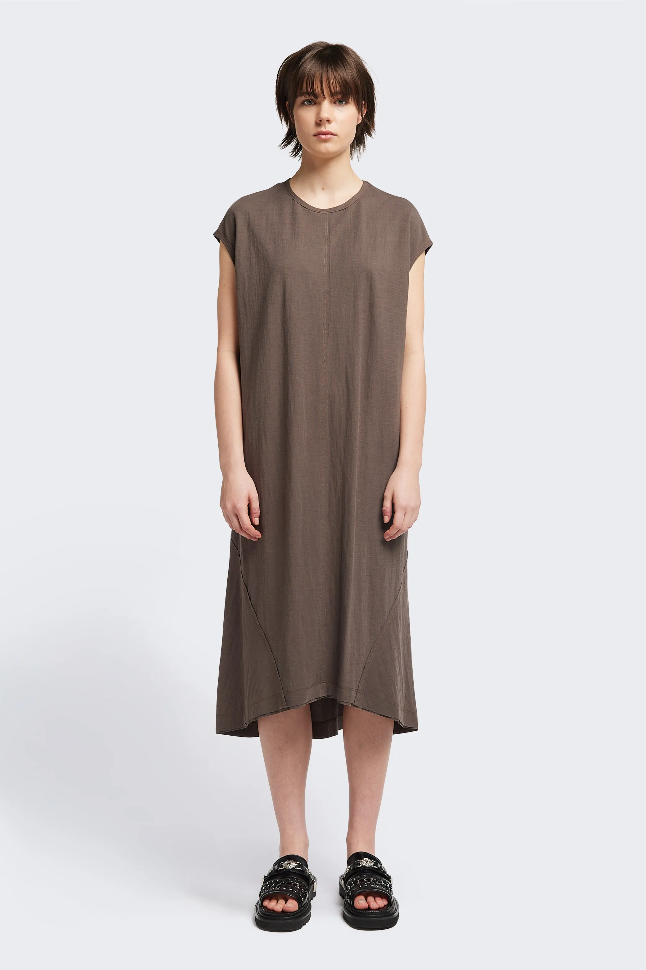 Fresh Fit Recess Dress Taupe