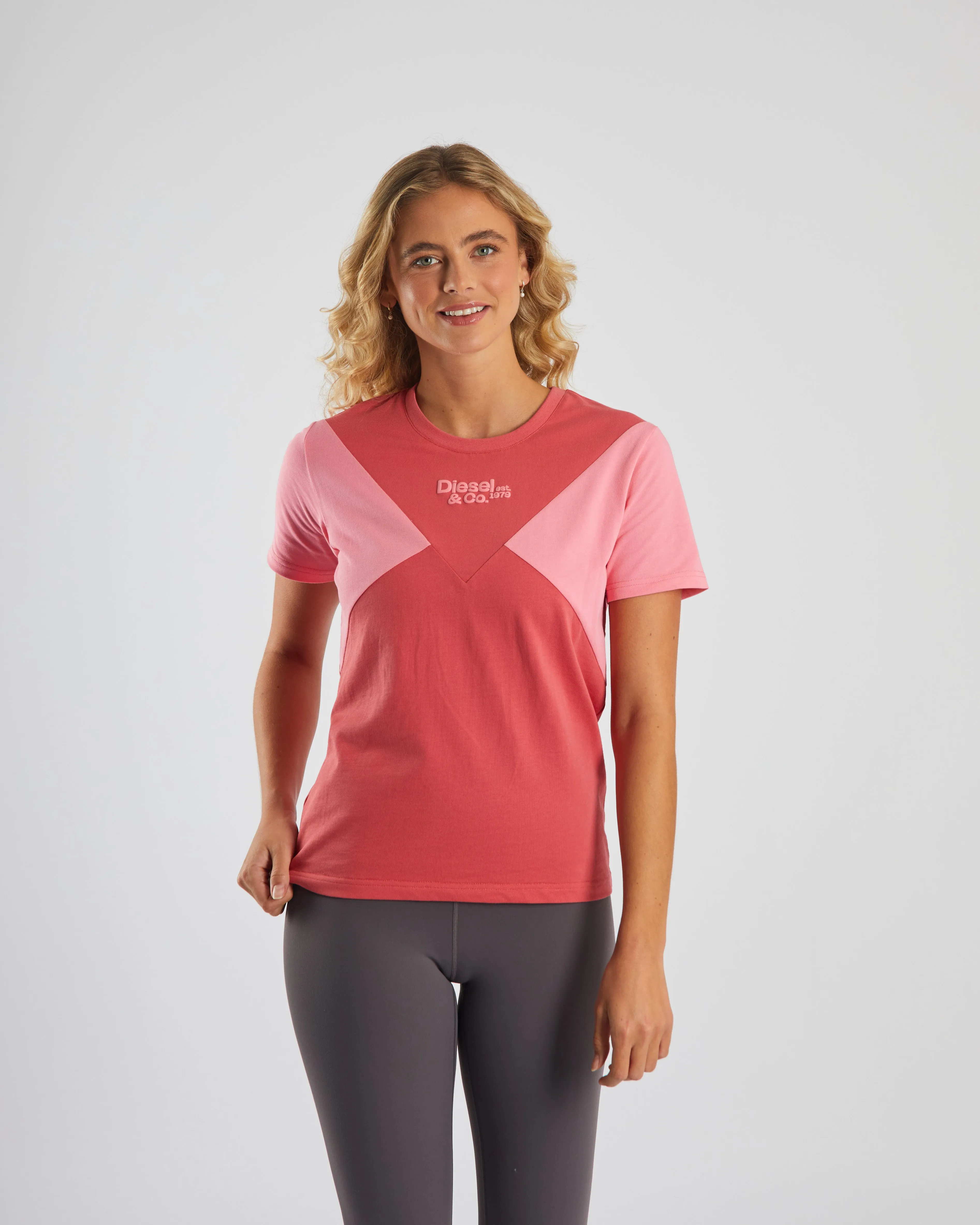 Essential Fashion Soft Layering Pernilla Tee Raspberry Kiss Multi