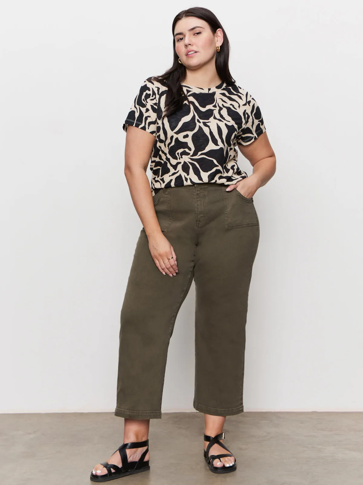 Ultra Soft Inner Layer Quick Motion League Crop Jeans Fatigue Extended Sizing