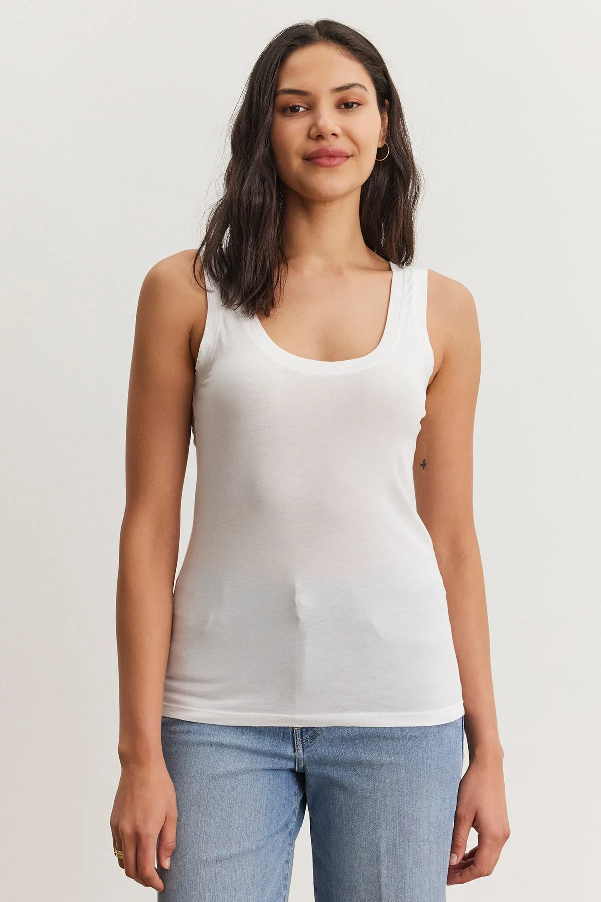 Travel Essential soft fit MOSSY TANK TOP