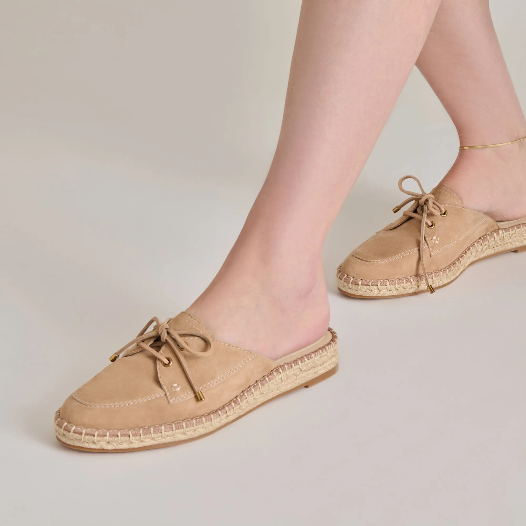 Strap Beer Fest HATIE FLATS BAMBOO SUEDE