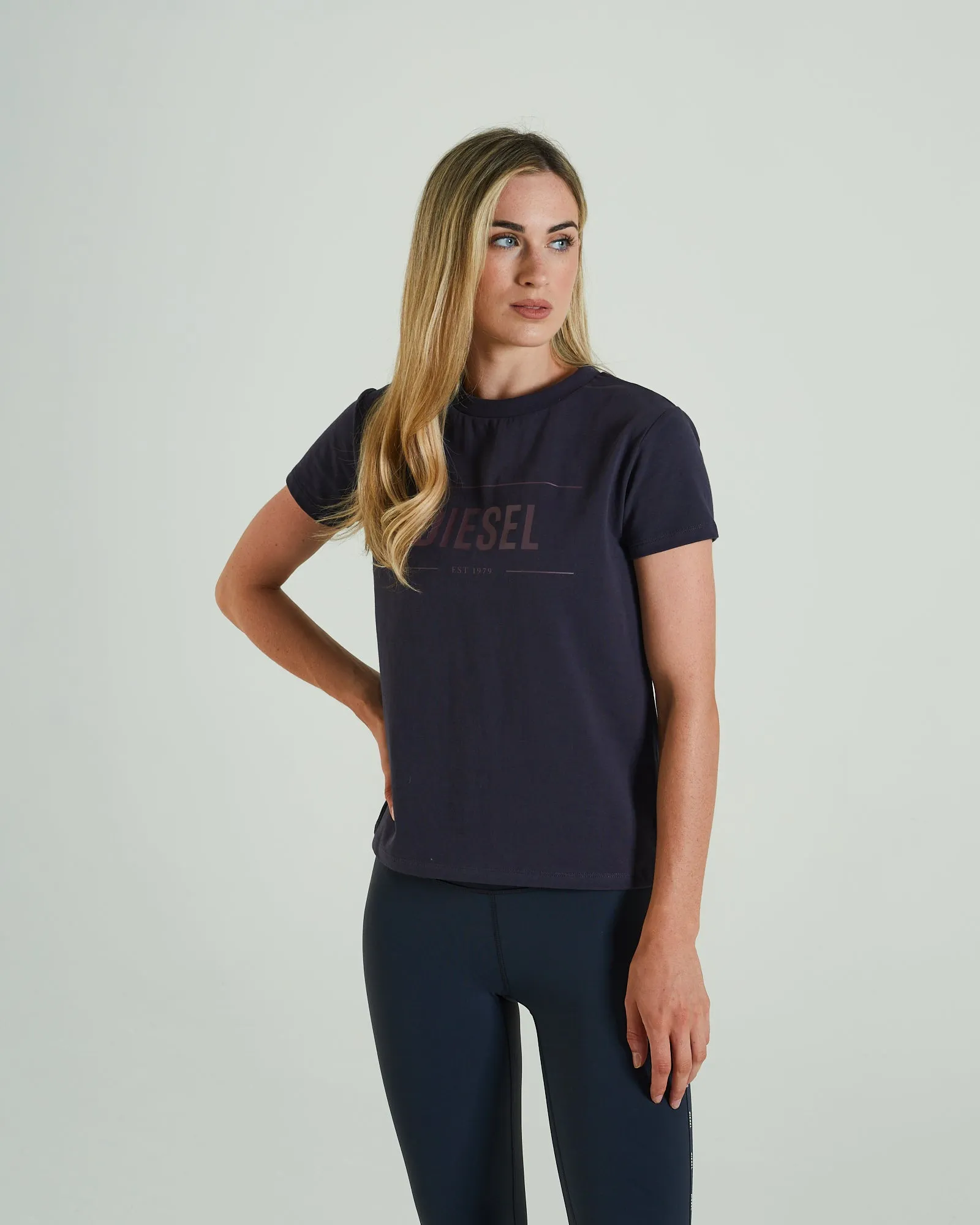 Kimmy T-Shirt Deep Slate graduation Basic Layering