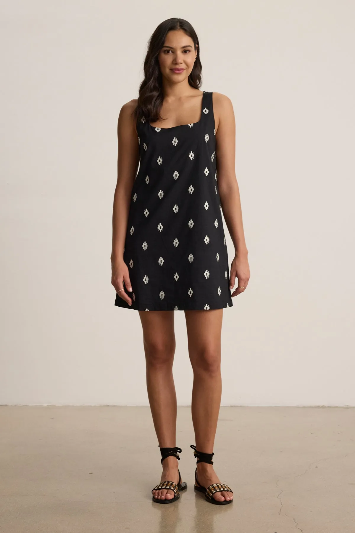 ELARA DRESS Sage Detail Urban Style