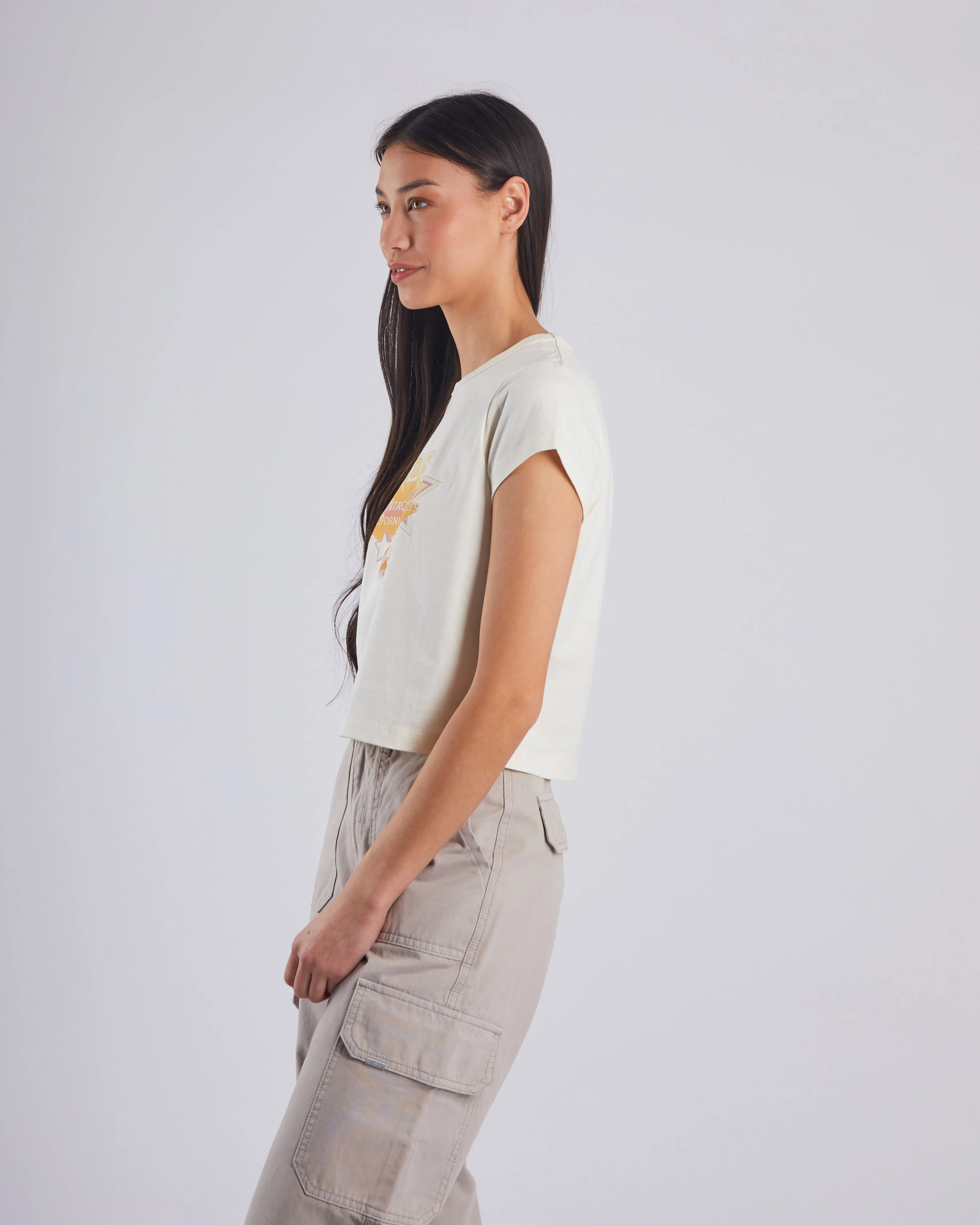 Sporty Look Elvina Tee Soft Cloud