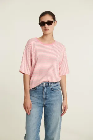 Silma SS Tee - Conch shell / birch Active Trend Casual Flex Fit