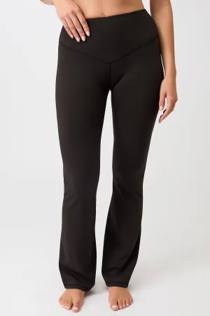 Fit Boost Flared Sports Pants - Black