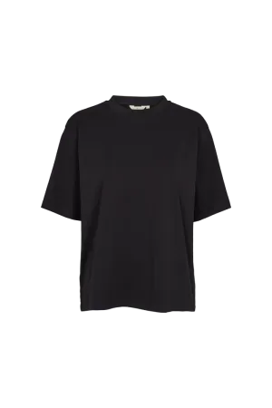Raja Tee - Black WrinkleResistant Texture