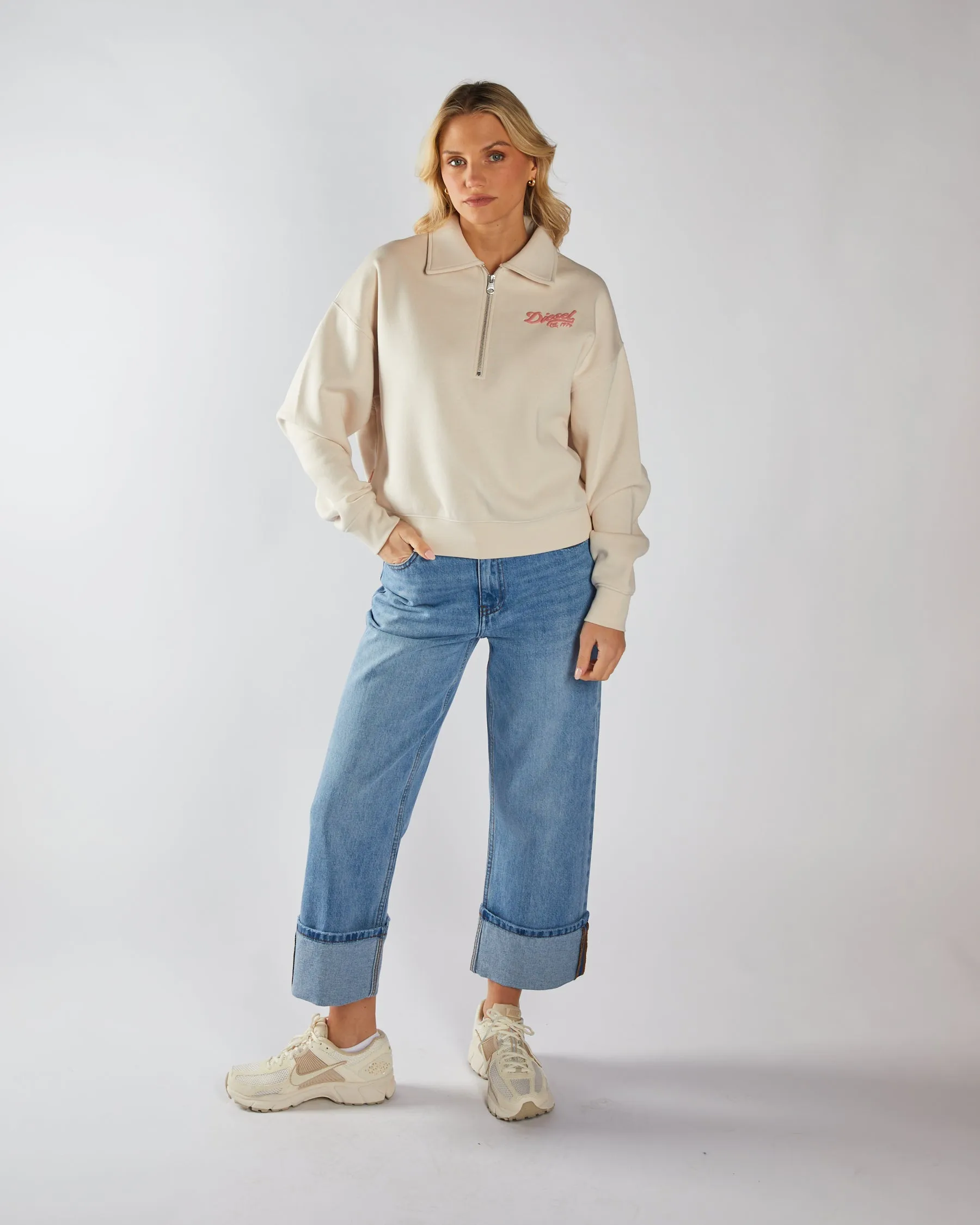 Flamingo Half Zip Stone White fuzzy texture