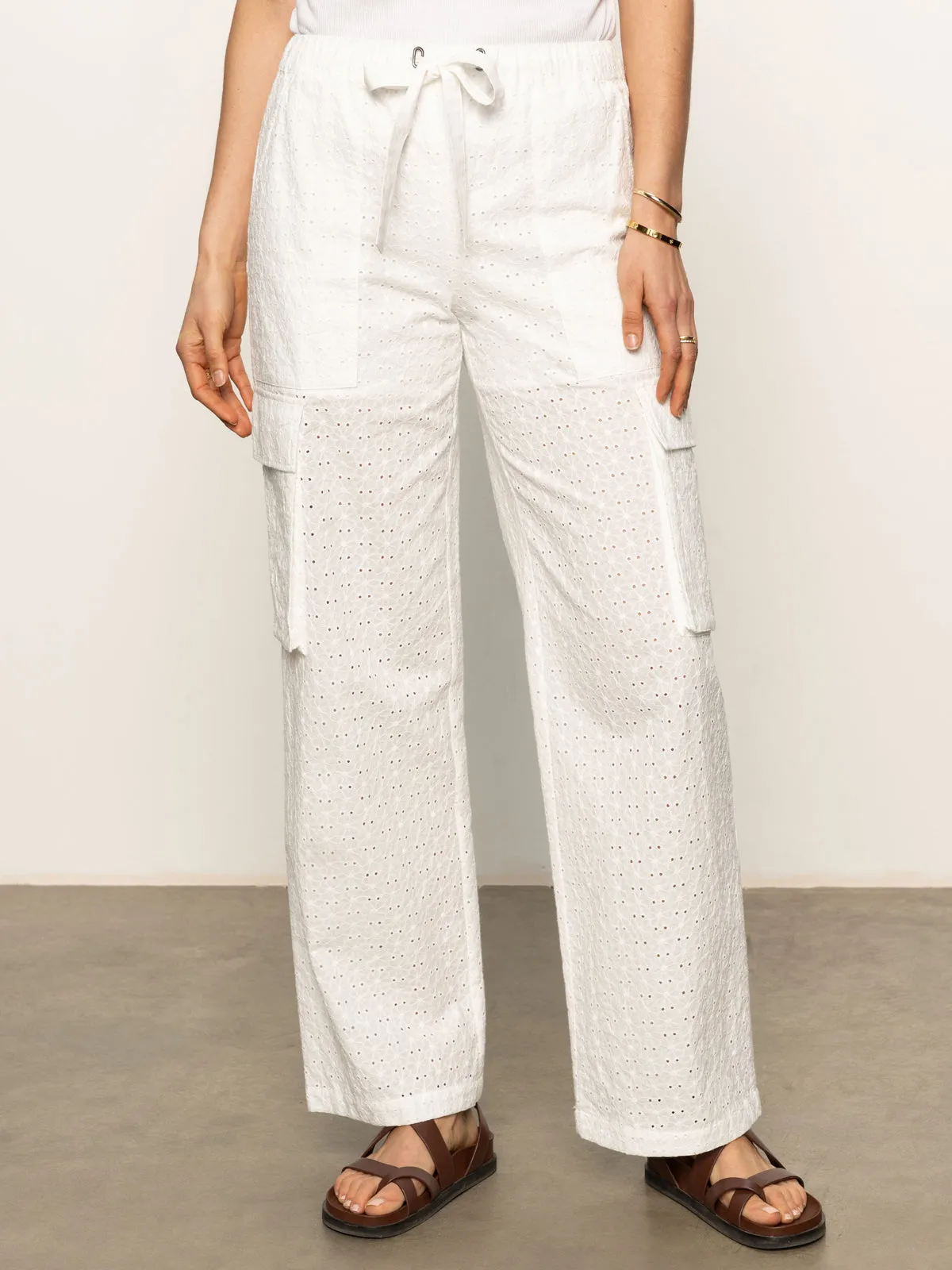 Free Time Eyelet Semi High Rise Pant Bleached White Seamless Comfort