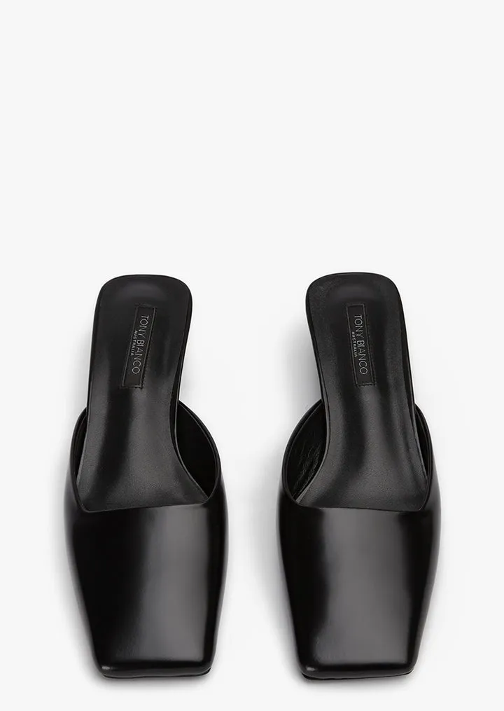 Classic Sandals Graceful Vibe Harriet Black Hi Shine