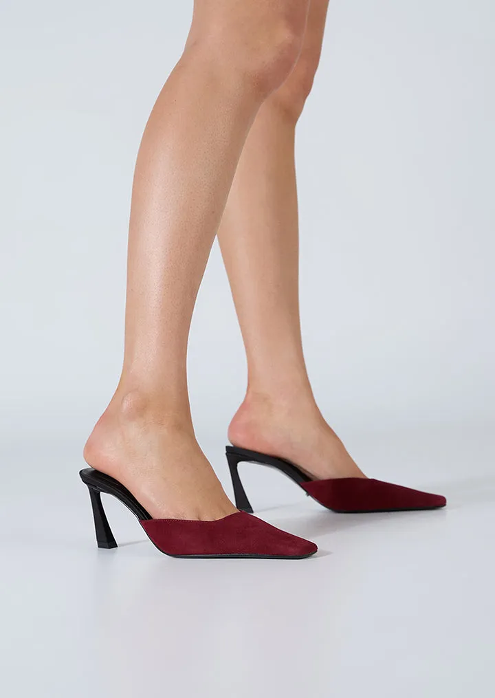 Stable Structure Jasmin Bordeaux Suede