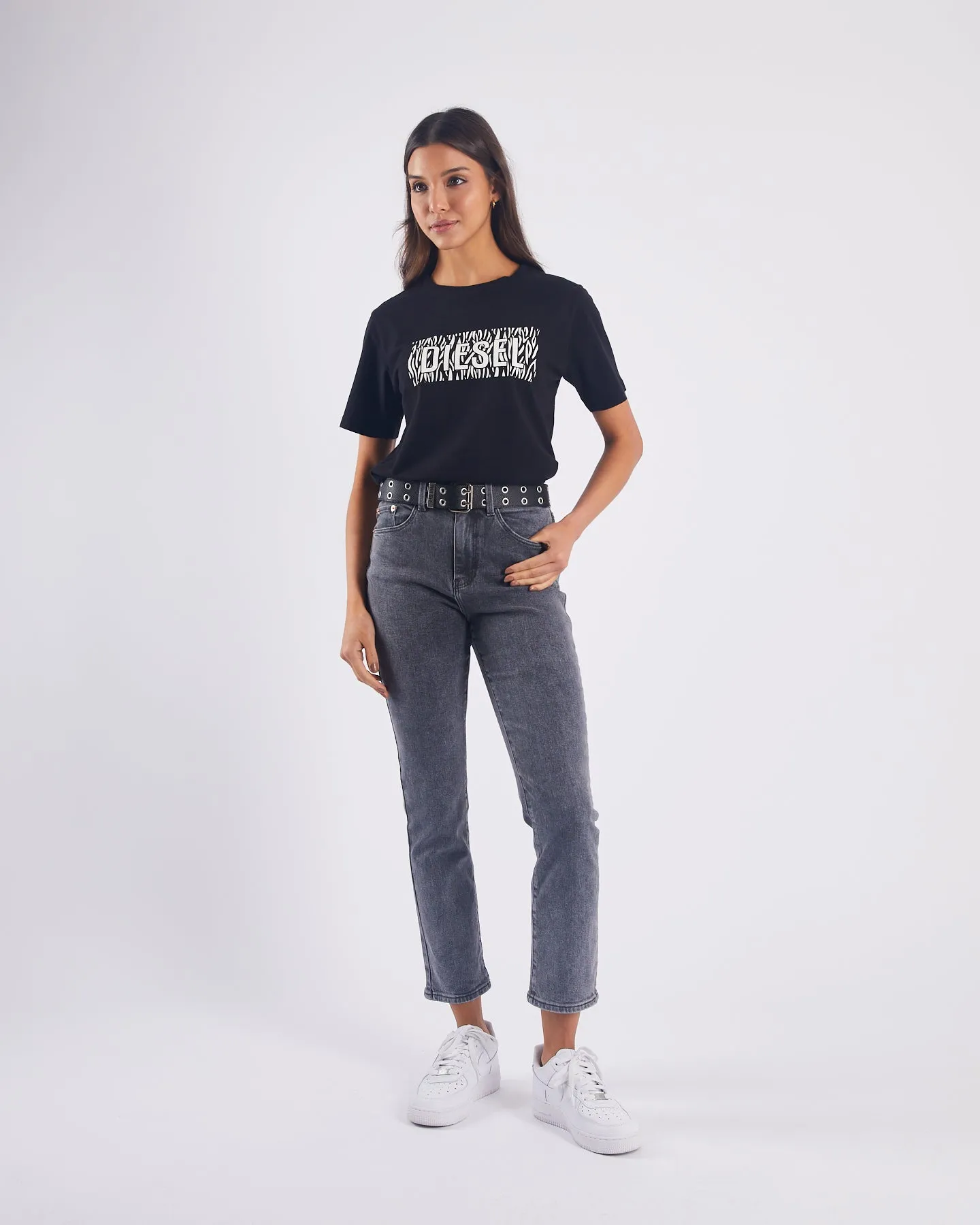 SoftenedTexturedWeave Travel Comfort Style Jezebel T-Shirt Black