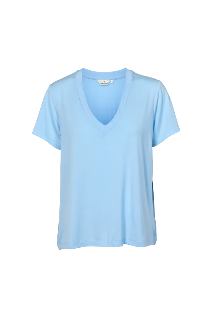 Joline V-neck - Dutch canal Minimalist Look