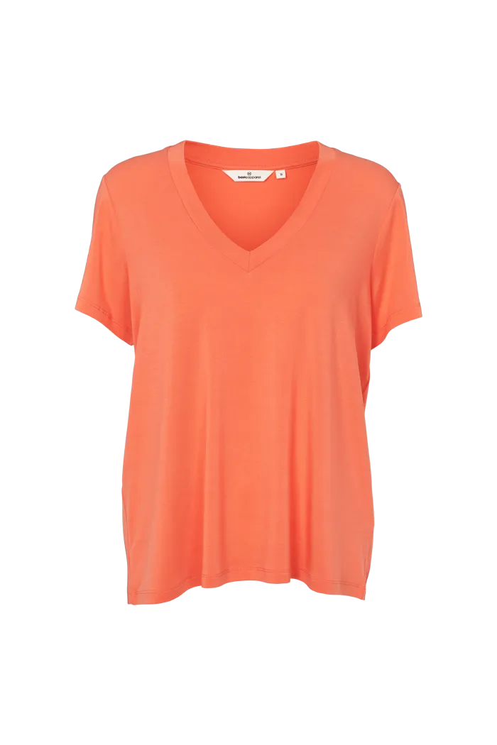 Joline V-neck - Tomato Roomy Fit