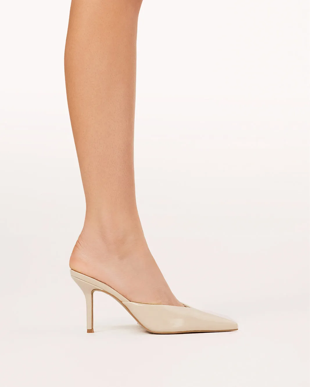 Sophisticated Sandals KAREY - OYSTER SHINE