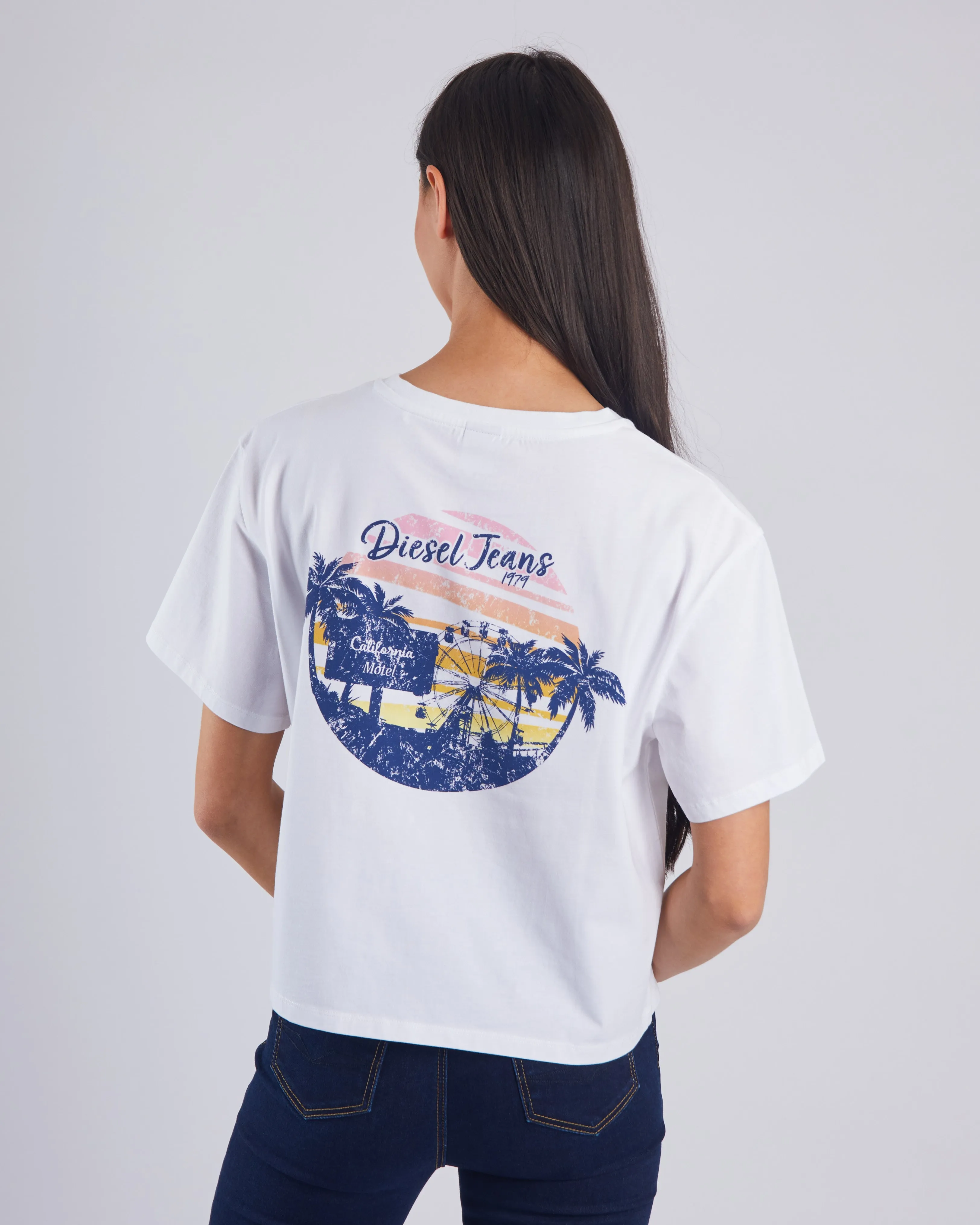 Linnea Tee Dove White Embroidered Eco Certified Fiber