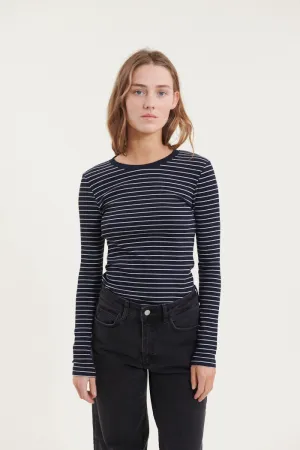 Ludmilla LS Tee - Black / bright white Fresh Vibes