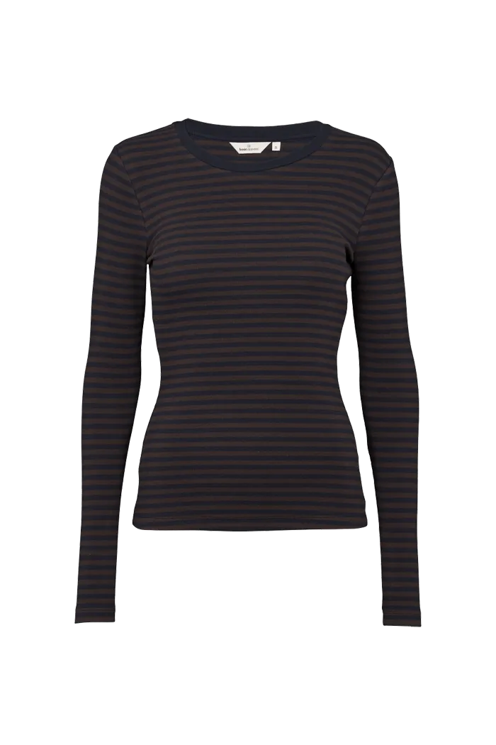 Vintage Wash Effect thermal Ludmilla LS Tee - Chocolate Torte / Black