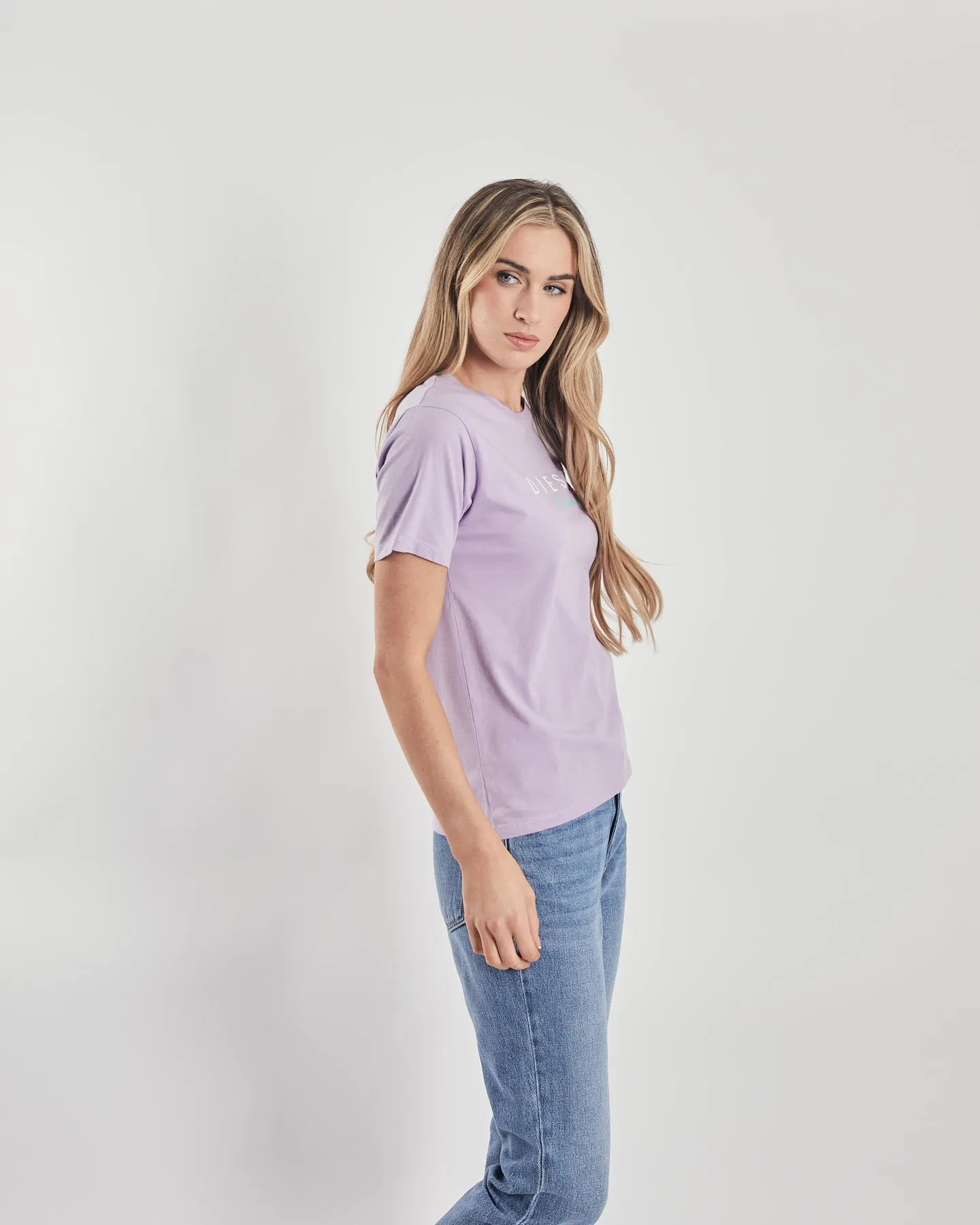 Maisie T-Shirt Purple Rose Pilling Resistant Finish Tight fit sexiness