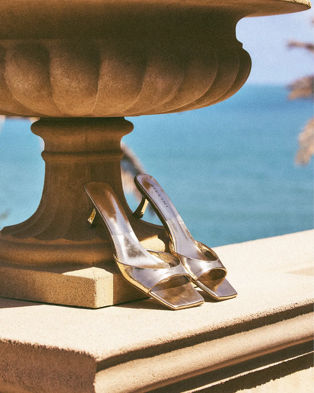 ILARIA - GOLD METALLIC youth appeal High Top Style