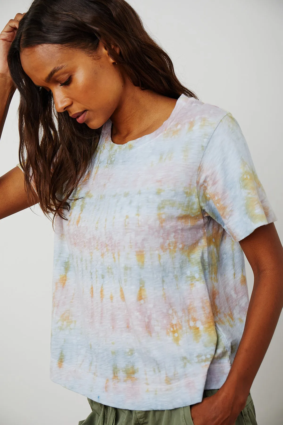 ODETTA TIE DYE TEE Stylish Fit Active Layer