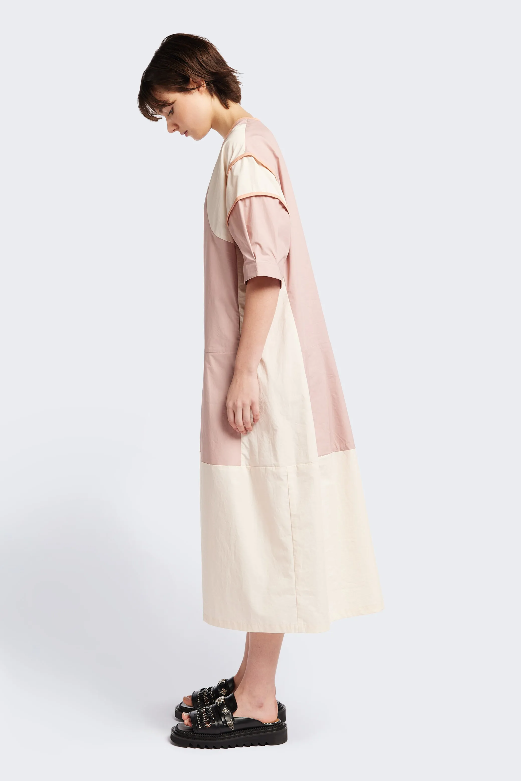 Subtle design Vibrant Movement Patch Dress Pale Peach