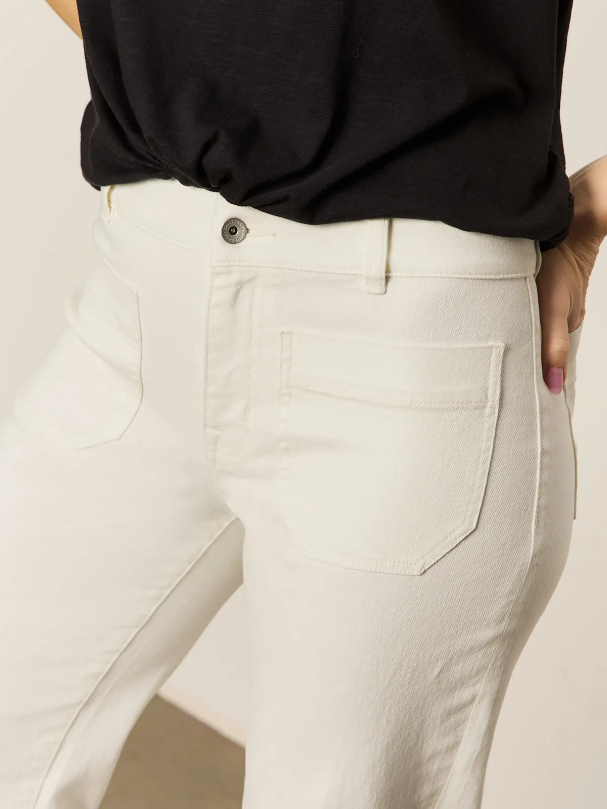 Chilly Day Ready FlexibleMobility Marine Full Length Semi High Rise Jeans Bleached White