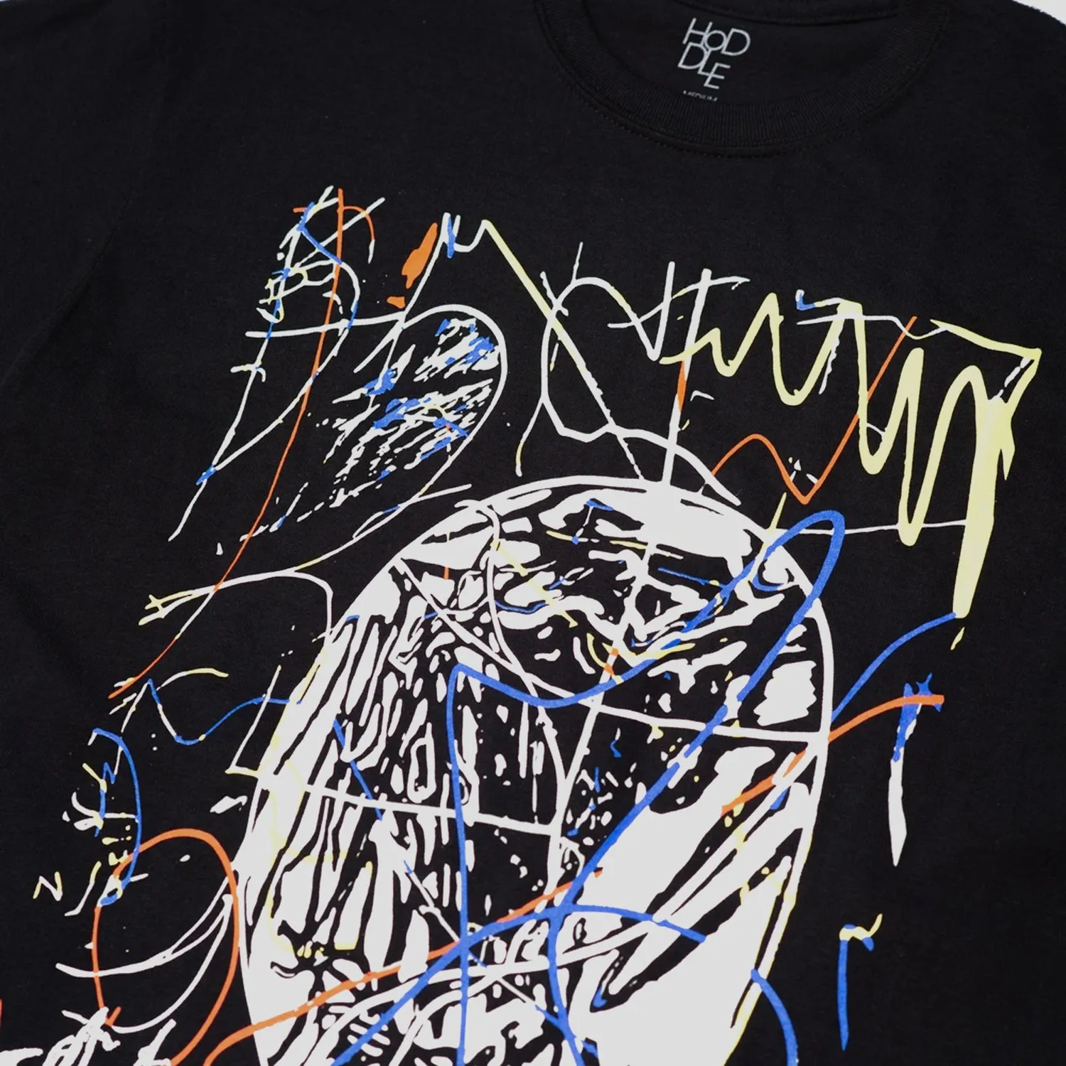 HODDLE "GLOBE" TEE BLACK Relaxed Design Non Iron Finish