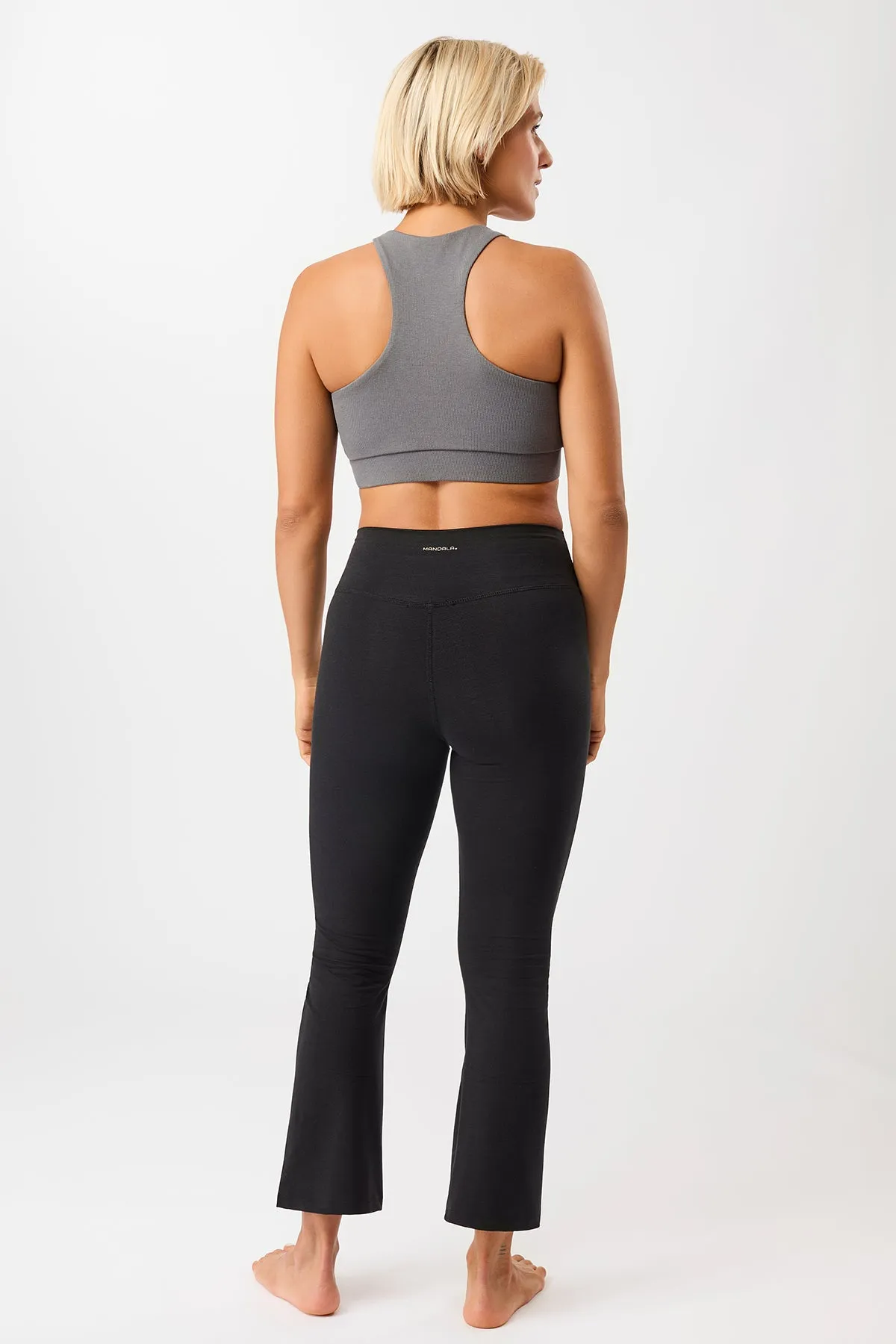 Moisture Management Hiking Trail Loose Fit Cropped Flared Pants - Black