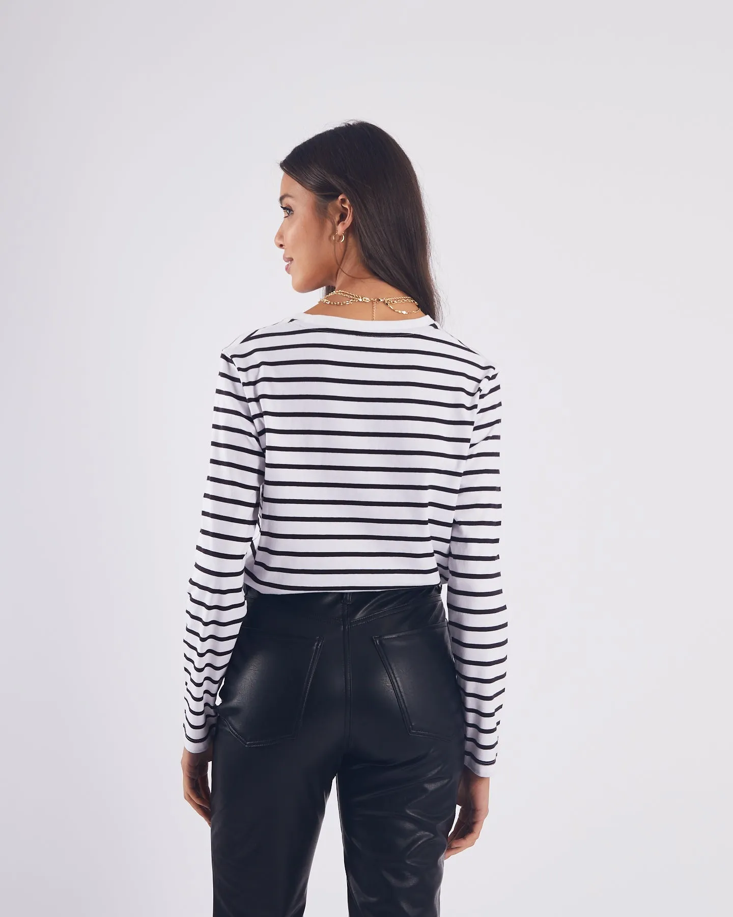 Petra T-Shirt Black Non Toxic Printing Casual Comfort