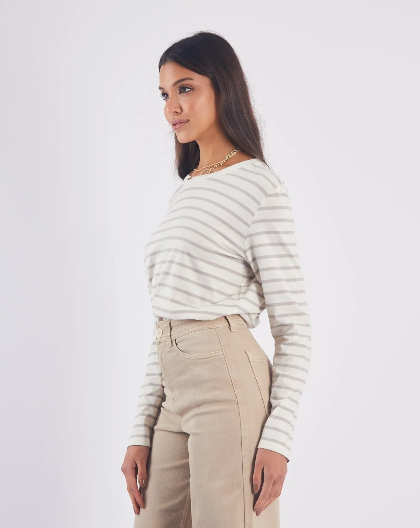 Non Fading Material Petra T-Shirt Warm Stone