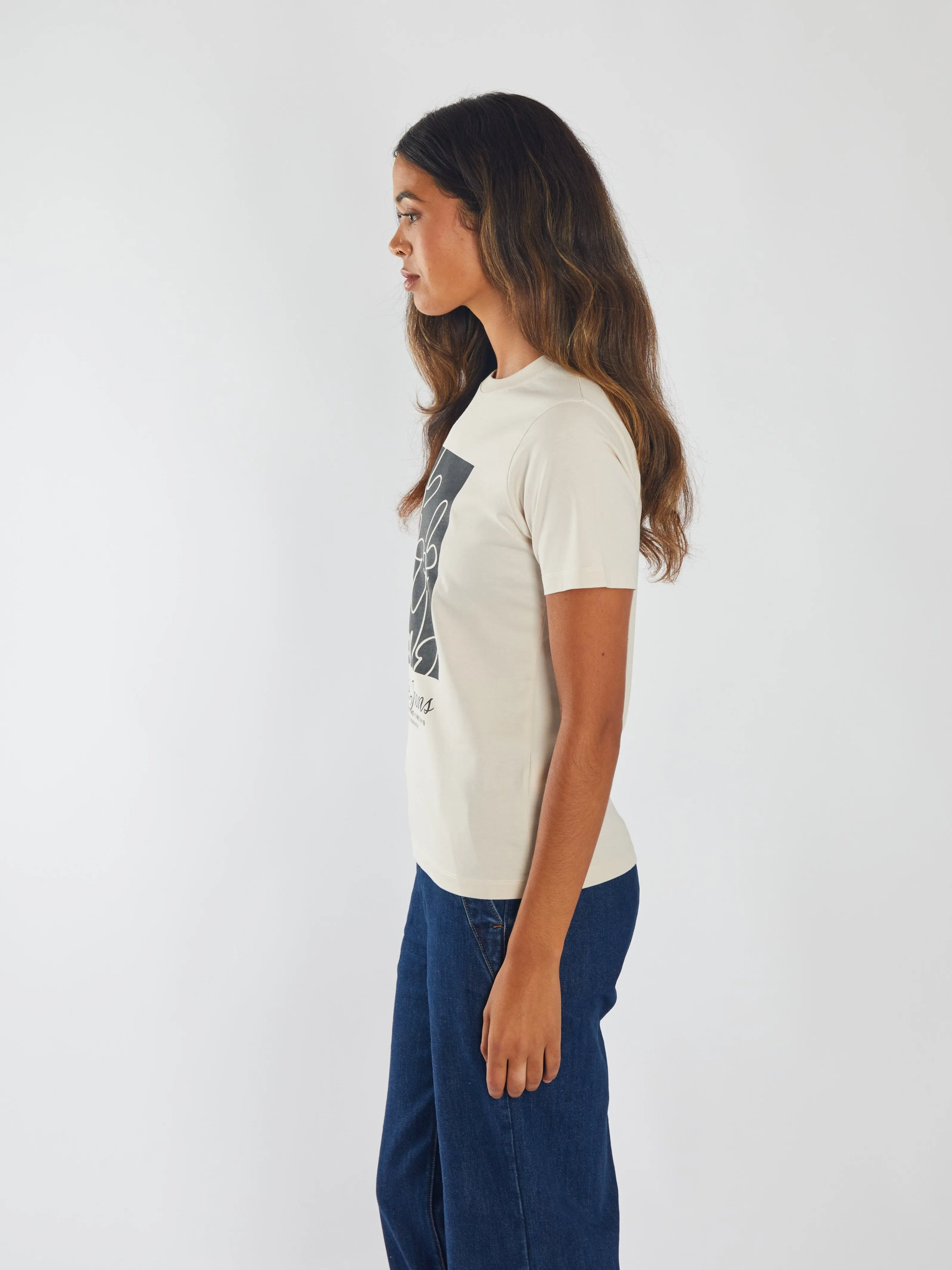 Comfortable Weave Mila Tee Stone White