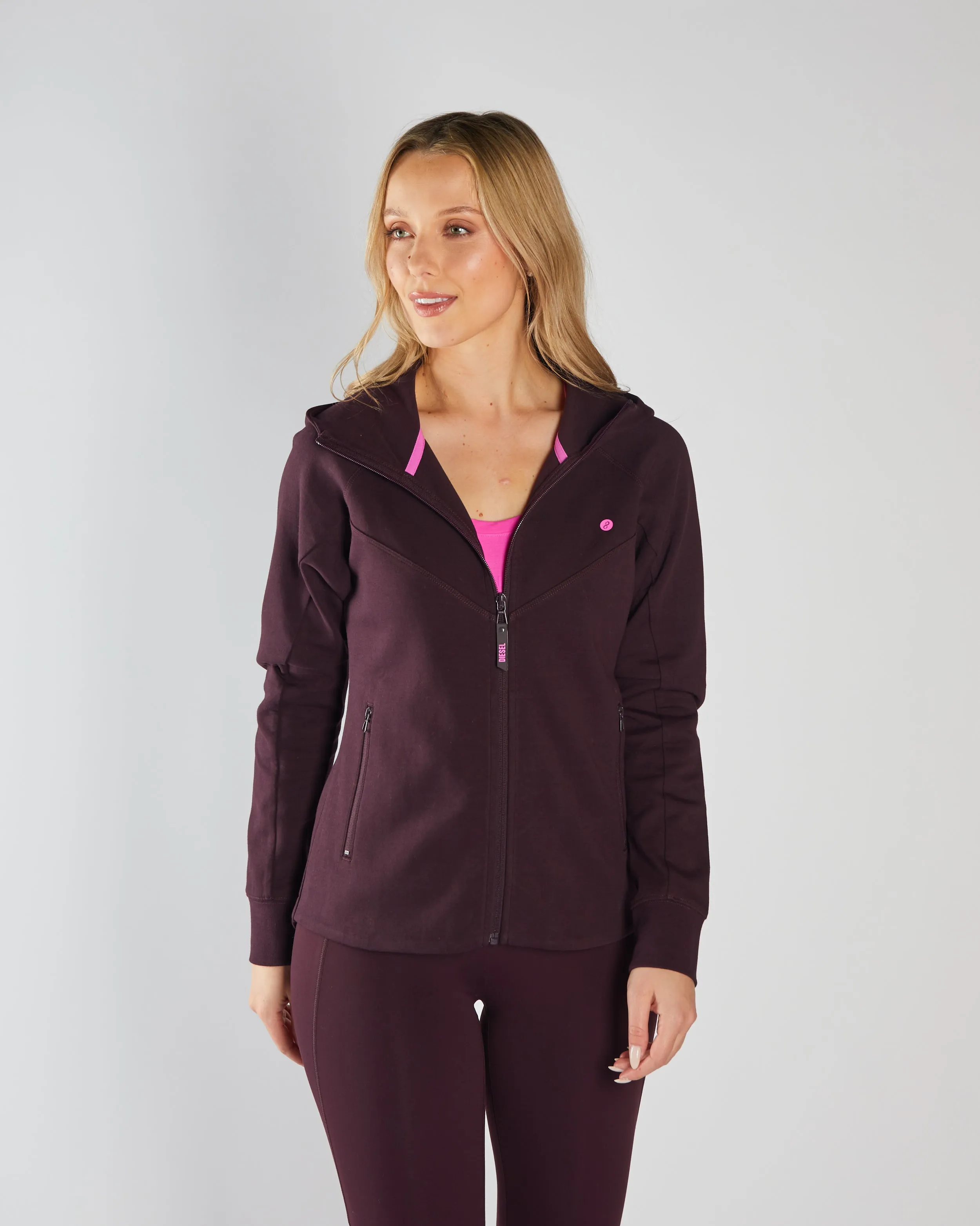 Kai Full Zip Hoody Plum Travel Essential