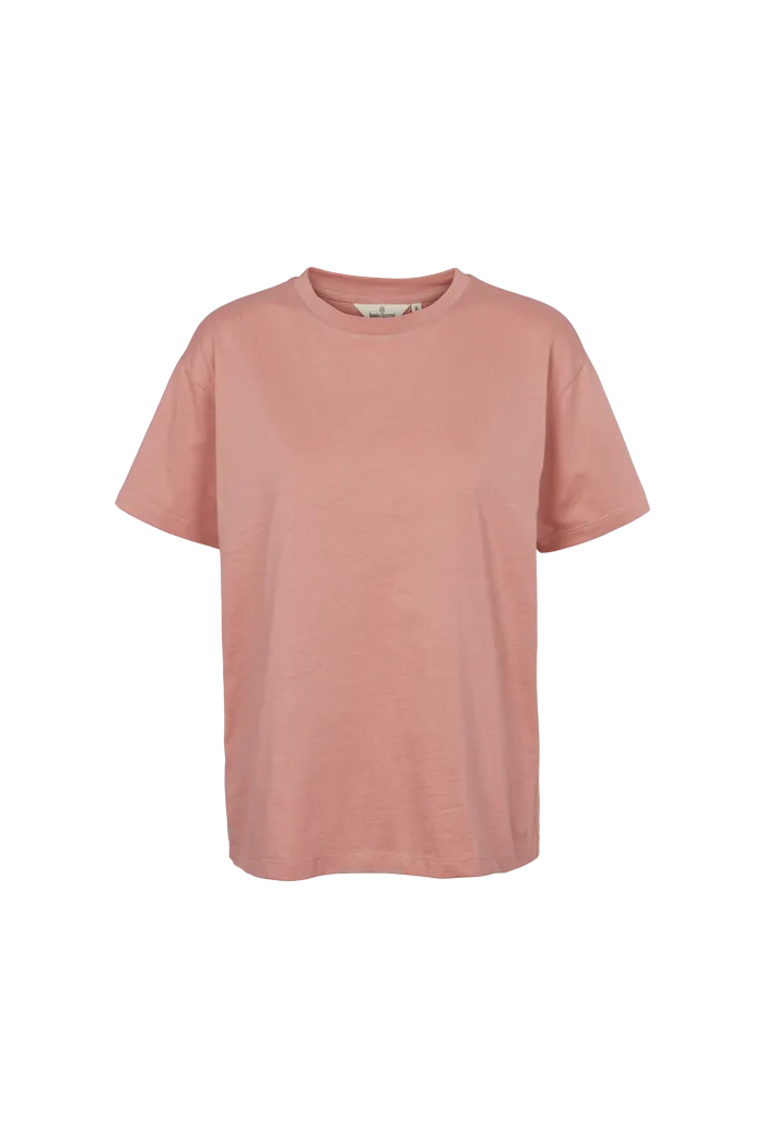 Breathable Active Wear Luxury exclusivity Rikke Tee - Cameo