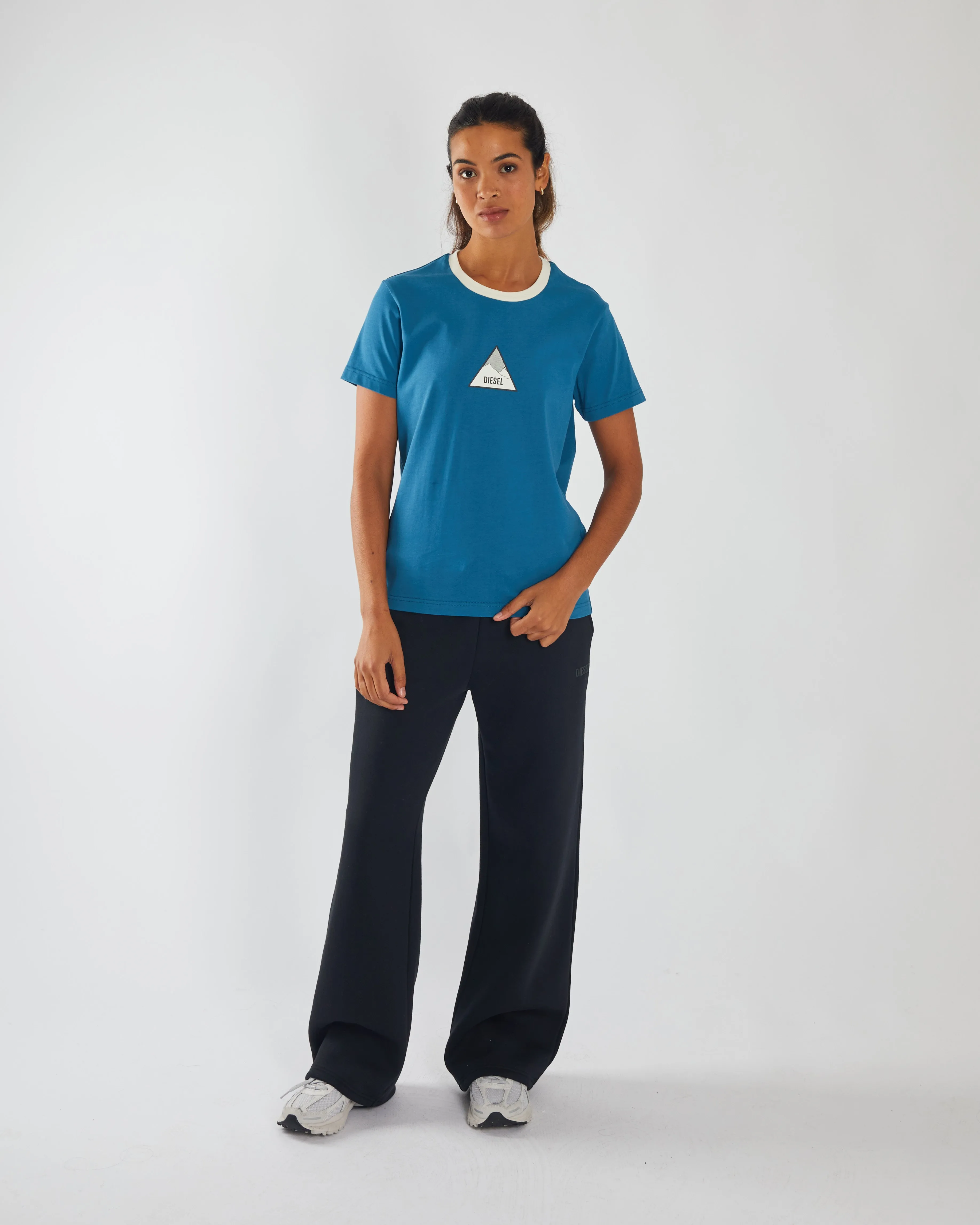 Vintage authenticity Classic Layer Rosetta Tee Midnight