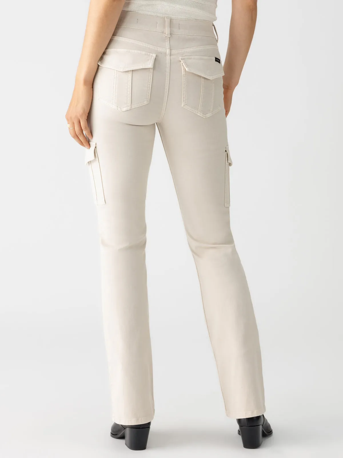Sculpted Hayden Bootcut Standard Rise Pant Toasted Almond Sporty Comfort Fit All Day Use