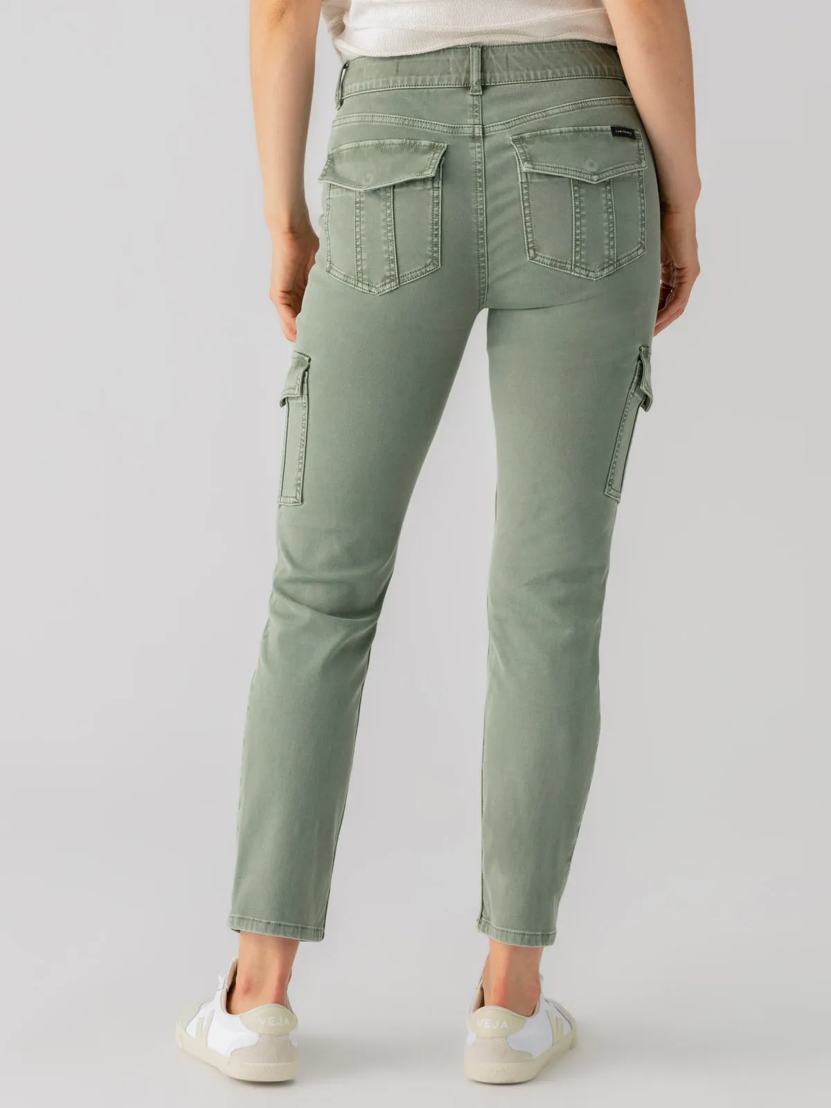 Ultra Soft Texture RipstopFabric Sculpted Hayden Cargo Standard Rise Pant Dark Spruce