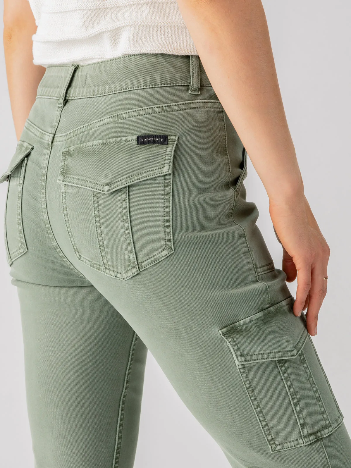 Tapered ankle Sculpted Hayden Cargo Standard Rise Pant Dark Spruce