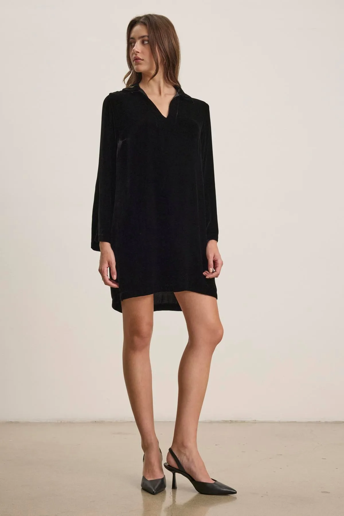 SHERI SILK VELVET DRESS Flattering Shape Design Feather Light